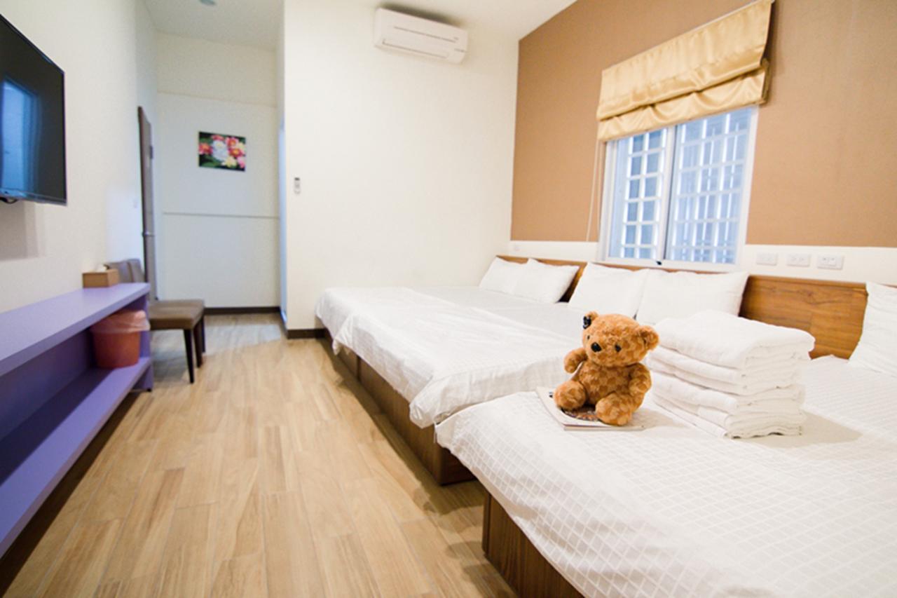 Home Sweet Beach Hotel Xiaoliuqiu Exteriör bild